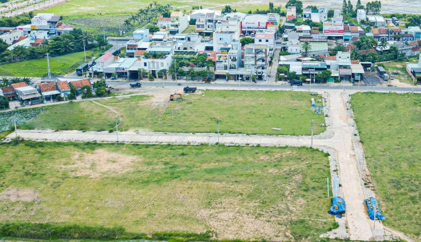 Bán đất khu dân cư có sổ đỏ, gần sân bay, trung tâm KDC thị xã Đông Hòa