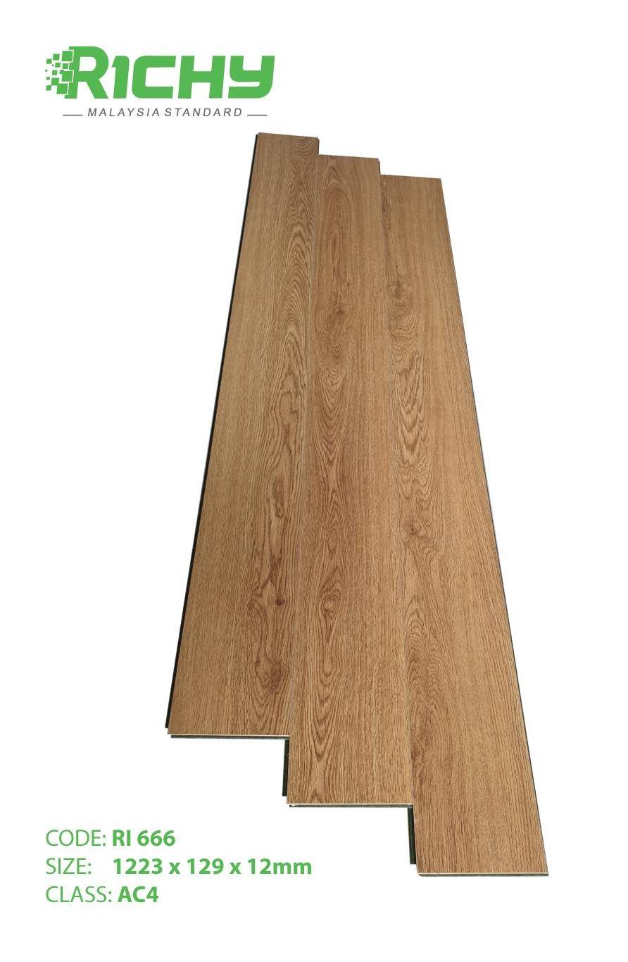 Sàn gỗ Richy công nghiệp cao cấp cốt xanh chống nước 12mm