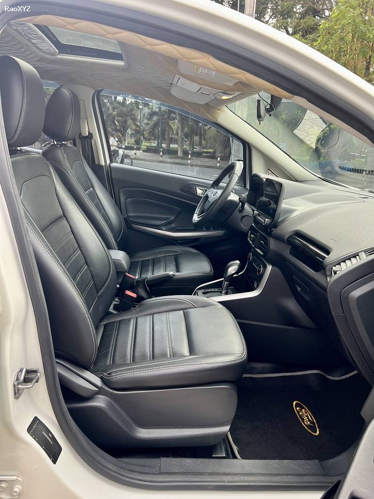 Ford Ecosport TITANIUM 2019 số tự động bản full, xe zin 100%