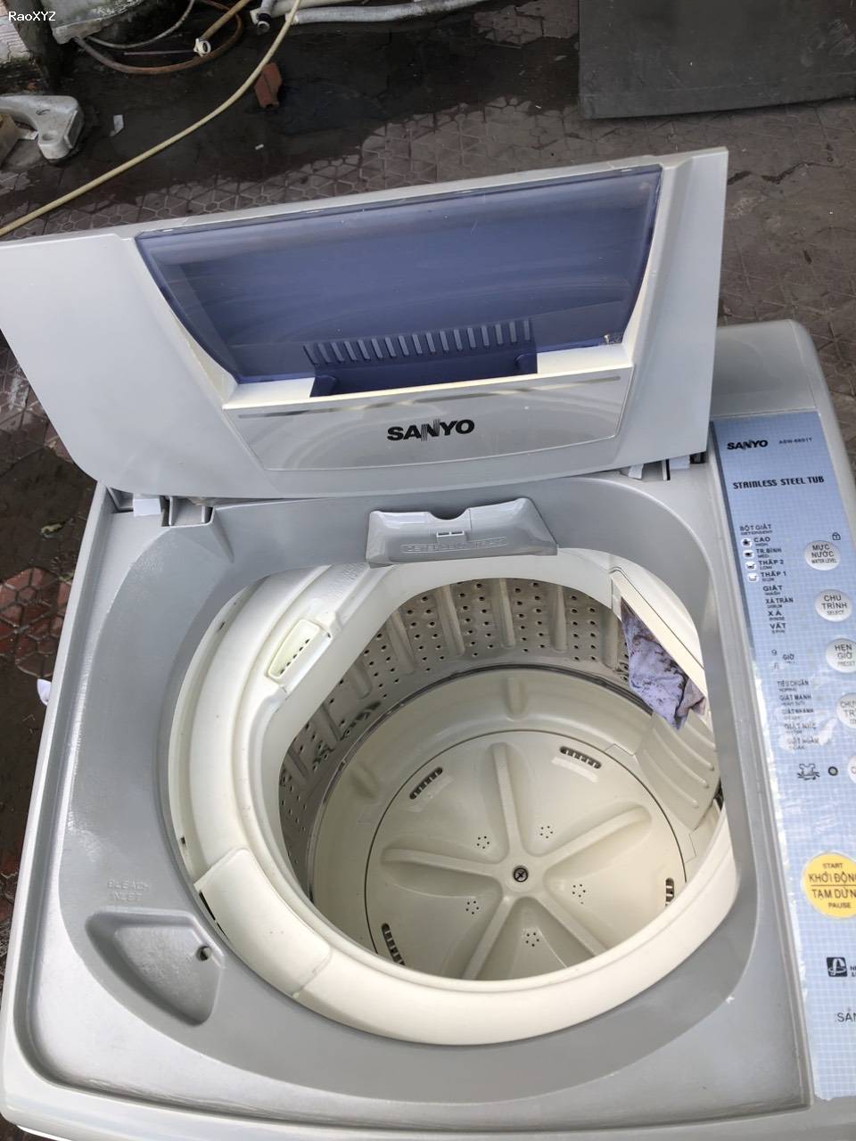 Máy giặt Sanyo 6.8kg lồng đứng giá sinh viên