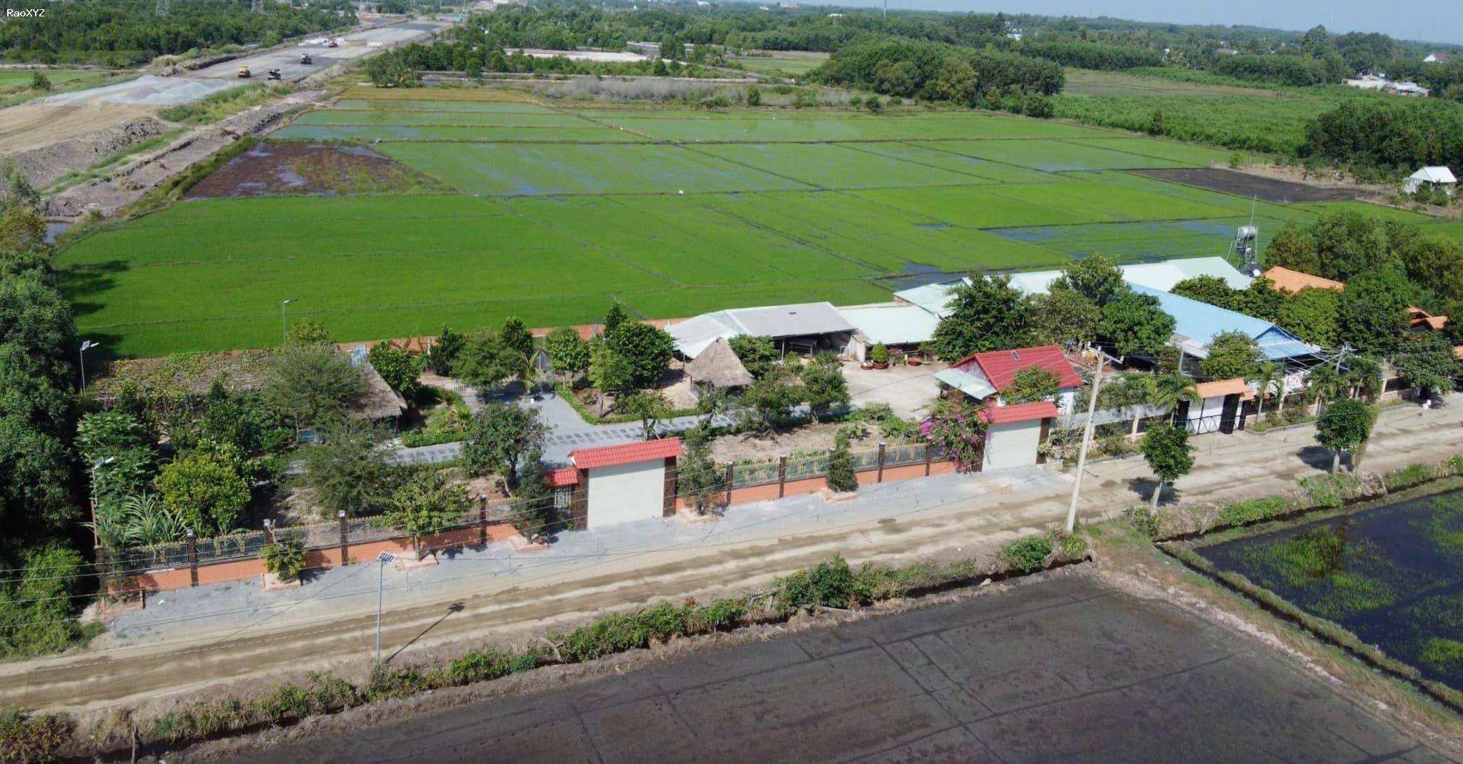 Cần bán gấp thửa đất nhà vườn Nhơn Trạch 1072m2 xã Vĩnh Thanh