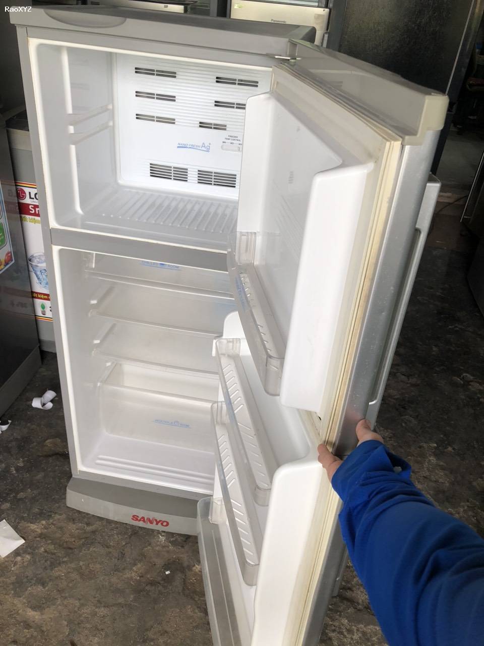 Tủ lạnh Sanyo 170lit không bám tuyết giá rẻ