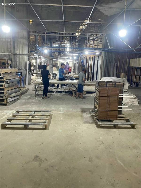nhà xưởng sản xuất đồ gỗ nội thất có sẵn máy móc SX . pháp lý đầy đủ cần cho thuê