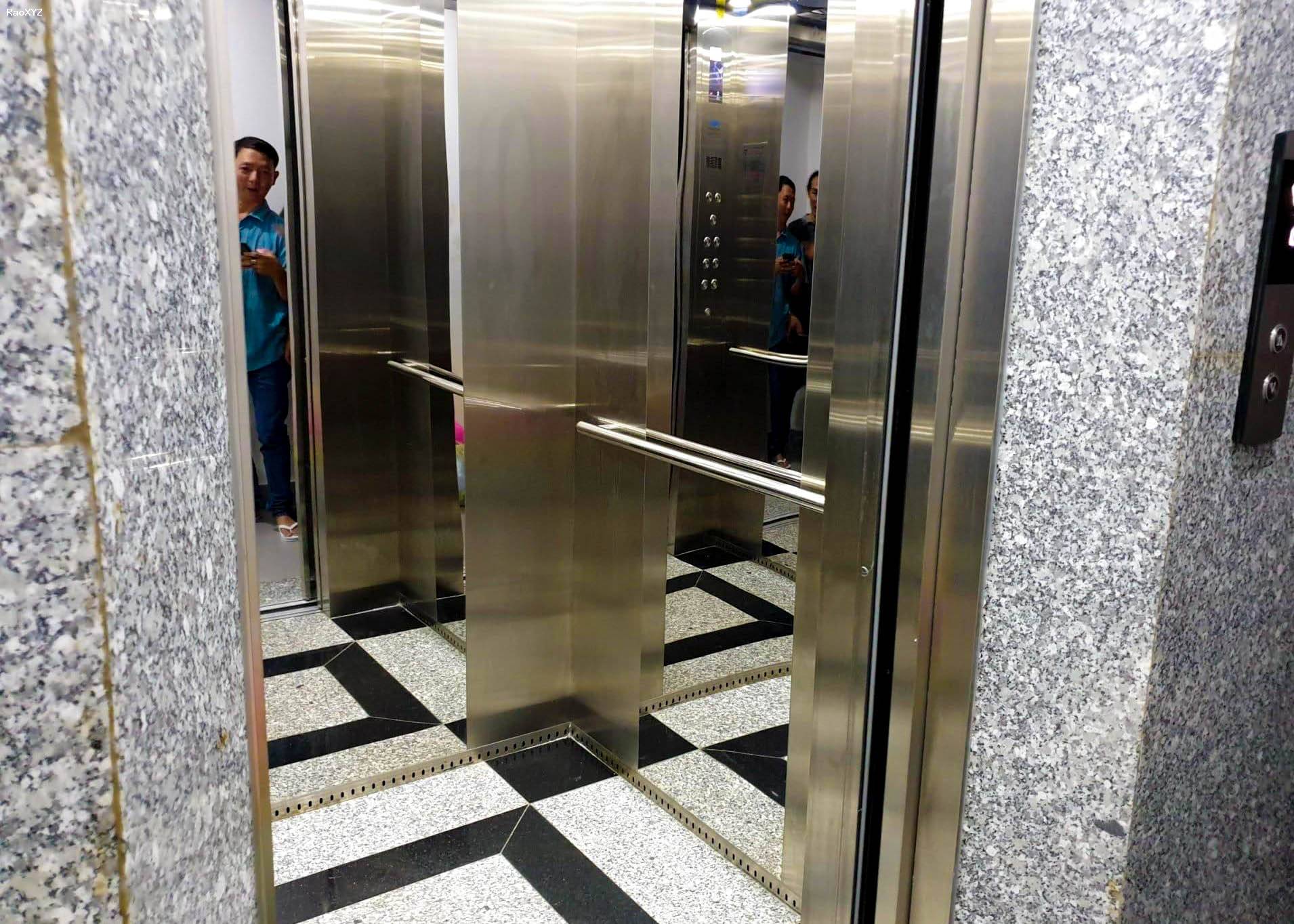 Phan Đăng Lưu, Hẻm nhựa 6m, 5 tầng, có thang máy, doanh thu 80tr/tháng