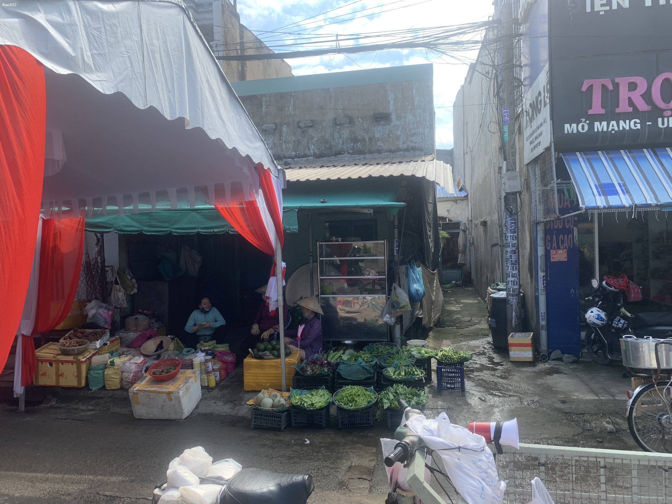 Kẹt Vốn cần bán gấp nhà đang kinh doanh tại chợ Liên ấp 123,Vĩnh Lộc B ,Bình Chánh