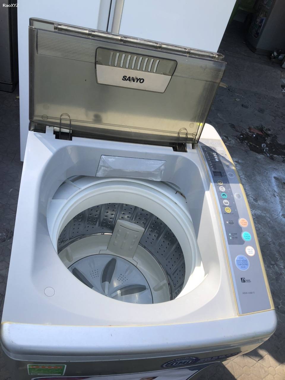 Máy giặt Sanyo 7kg lồng đứng giá tốt