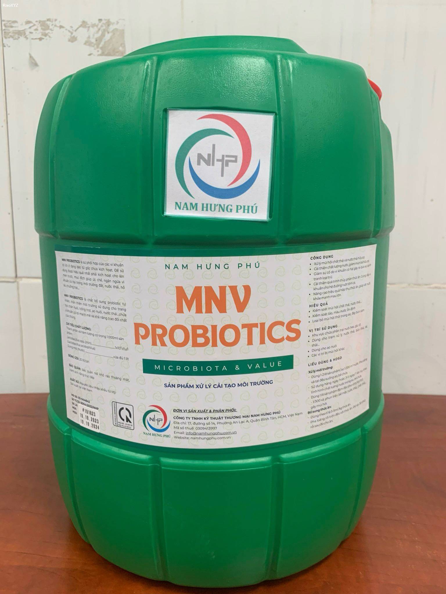 Sản phẩm MNV Probiotics xử lý mùi hôi chuồng trại chăn nuôi
