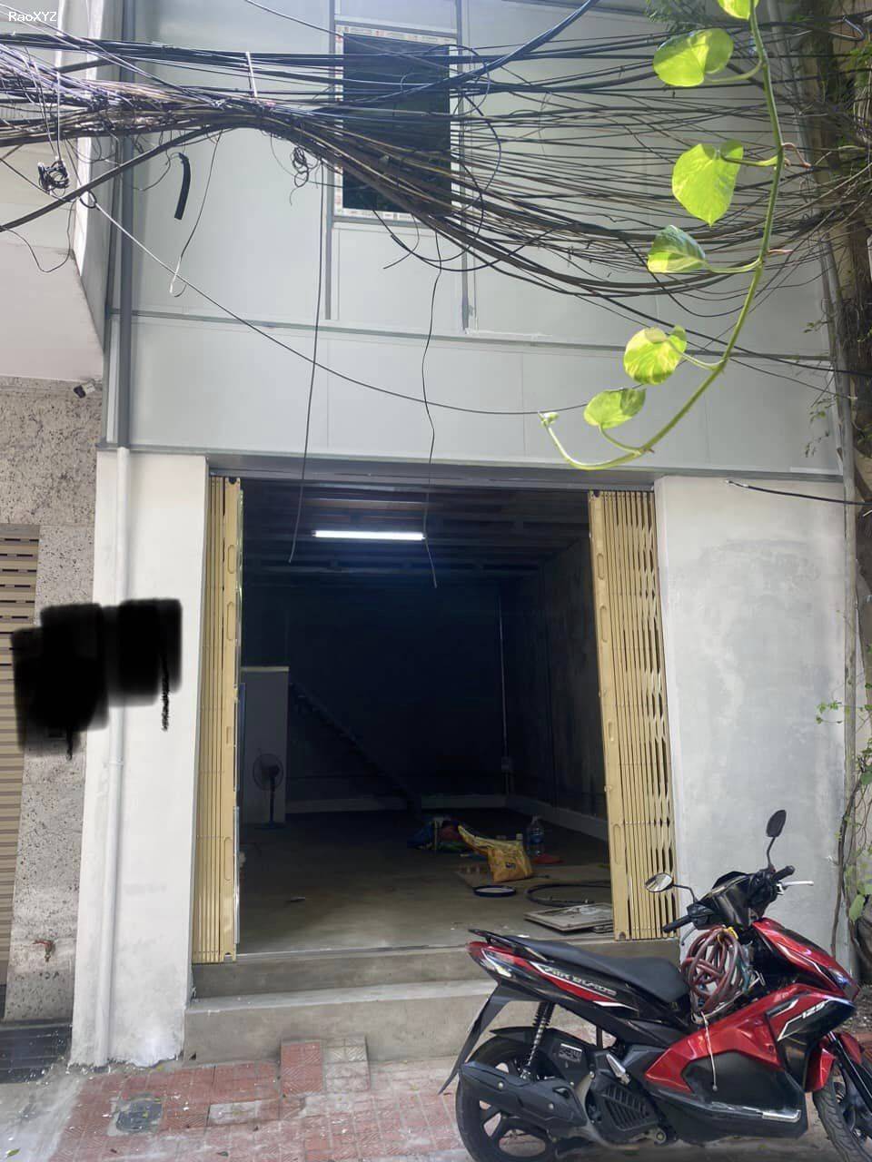 Cho thuê nhà mặt ngõ oto Trần Quang Diệu-Đống Đa 45m2 x 2 tầng , giá 11tr / tháng 0377526803