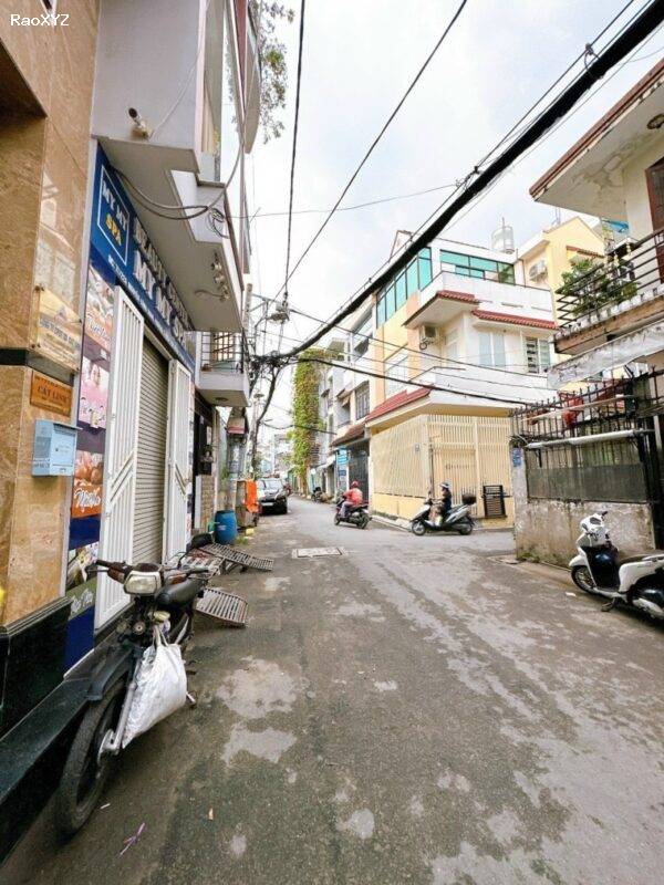 Bán nhà phố Quận Phú Nhuận Đường Nguyễn Công Hoan - 1 Trệt 2 Lầu SHR chính chủ giá chỉ 5.1 tỷ