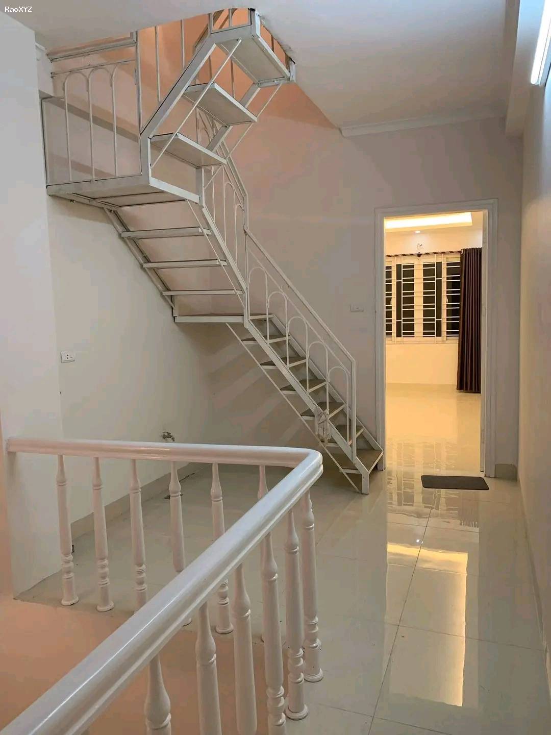 Cho Thuê nhà Ngõ Đội Cấn, Ba Đình, DT 35m- 5,5 tầng - 3 ngủ, 3 WC, giá 14 triệu. 0844899222