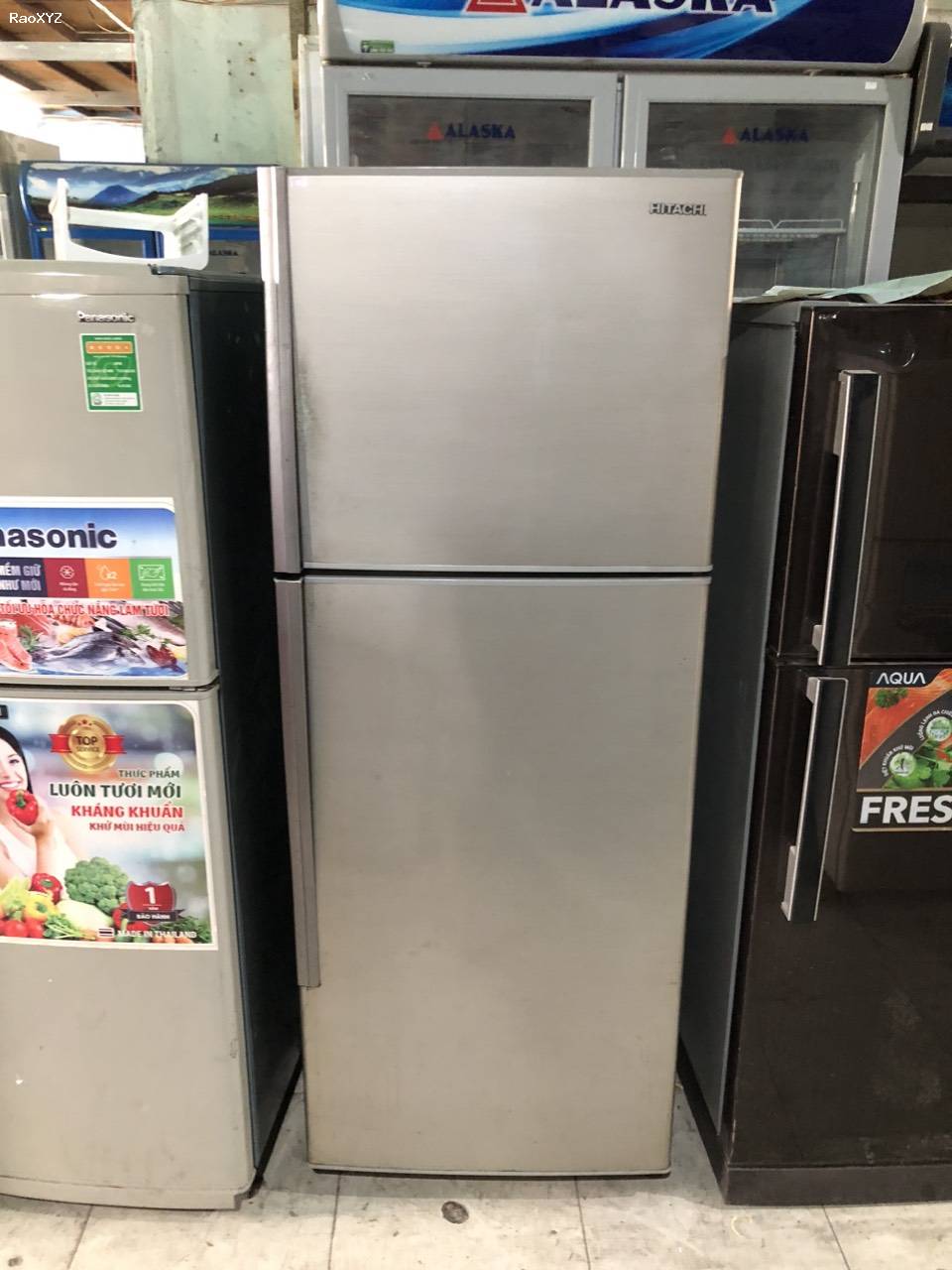 Tủ lạnh Hitachi 260lit giá rẻ lạnh tốt