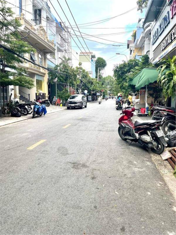 Bán nhà 2 tầng KD ổn định - đường Nguyễn Thị Thập - Tân Phú - Quận 7 . 59m2 giá 4.8tỷ