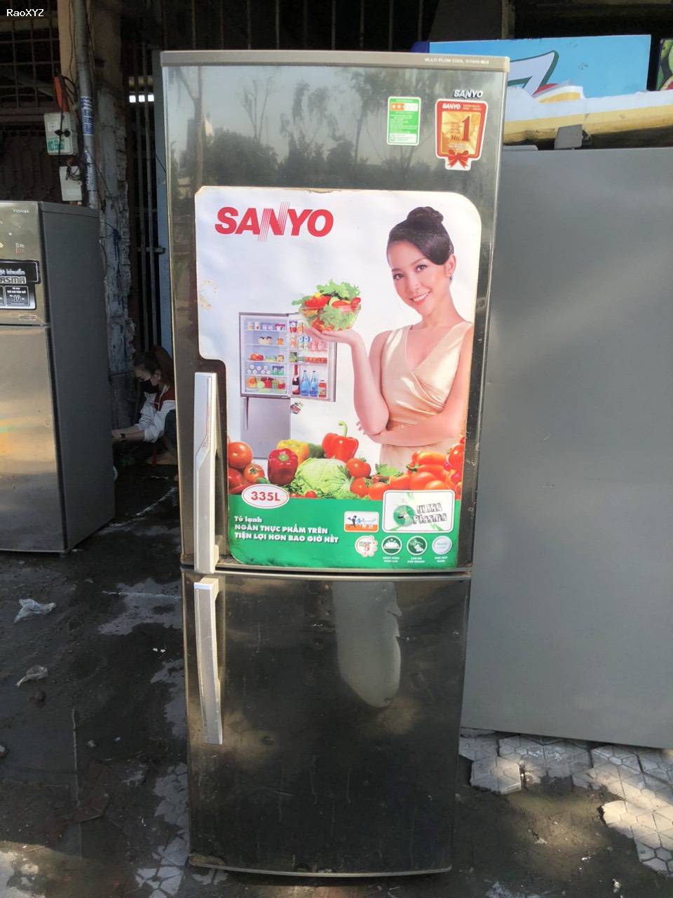 Tủ lạnh Sanyo 301lit ngăn đá dưới giá tốt