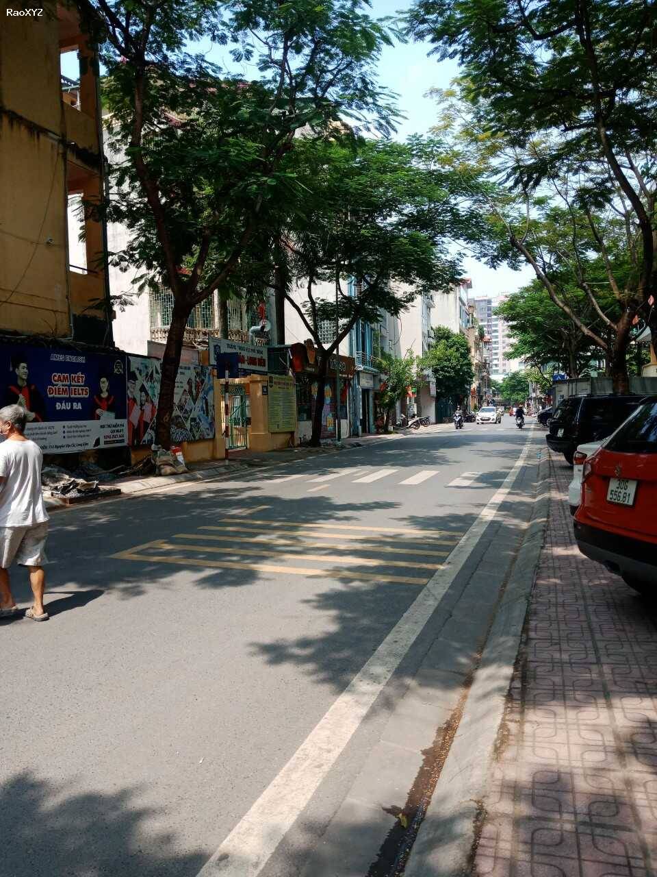 Nhà mặt phố Hoàng Như Tiếp, trung tâm Bồ Đề kinh doanh đông đúc 100m, mặt tiền: 5m, 25 tỷ