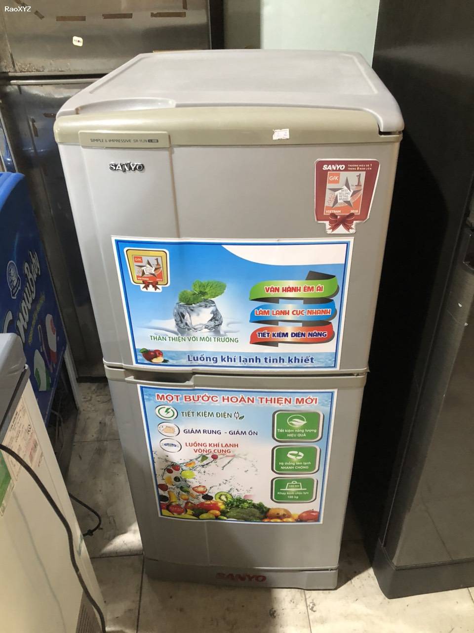Tủ lạnh Sanyo 110lit không bám tuyết giá tốt