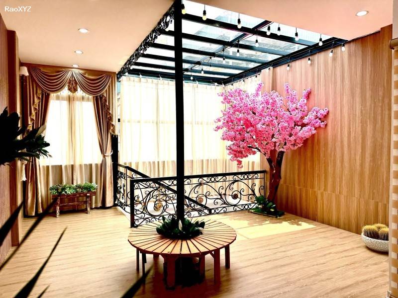 Bán nhà đẹp ở luôn Thái Hà 45m2 x 6 tầng, oto 5m, khu vực dân trí, 7,5 tỷ