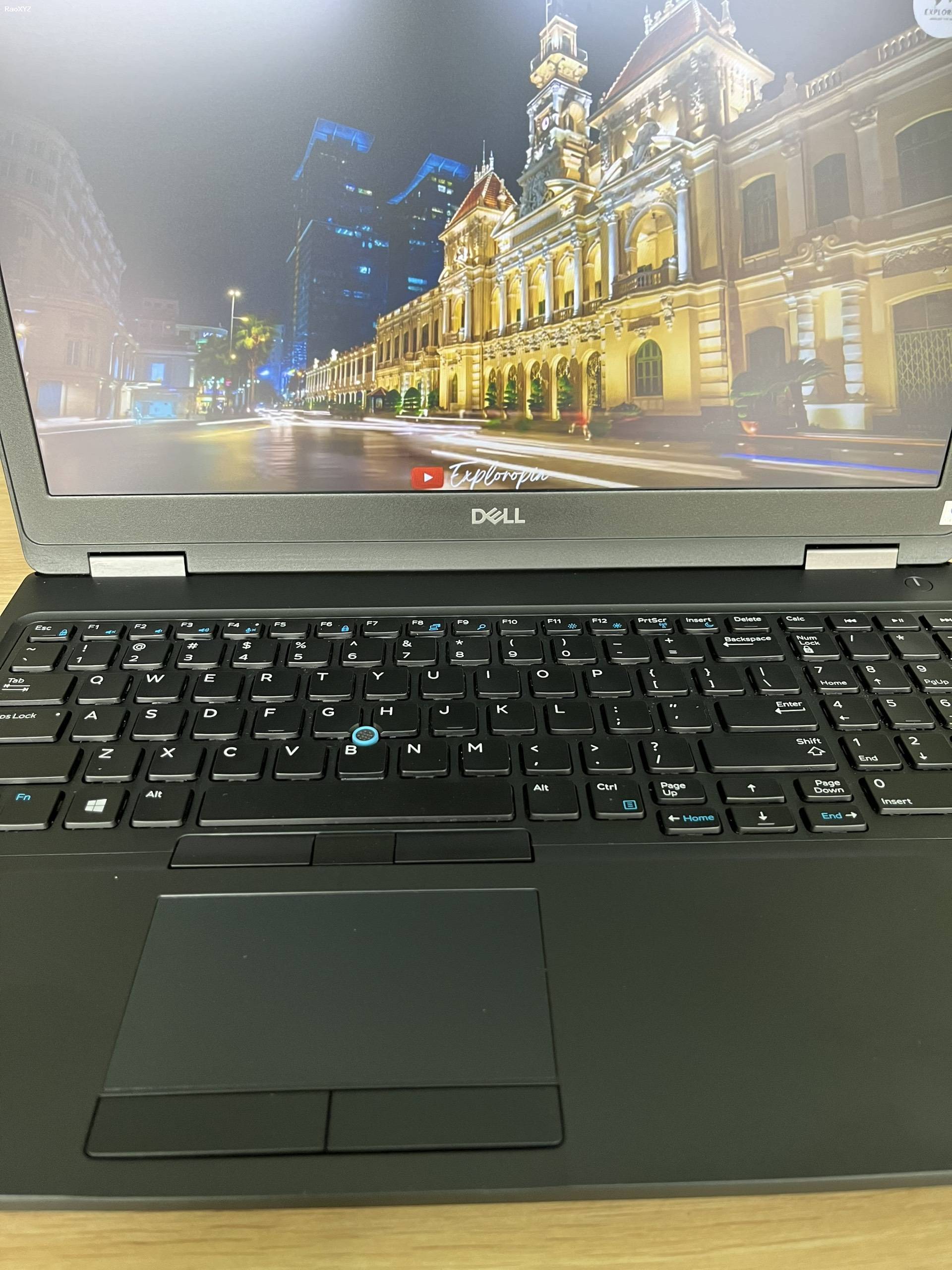 Laptop gaming Dell preciscion 3530 i7 gen 8th, ram 8g, ssd 256g, card màn hình 4g + 4g chạy song song, màn hình 15.6 inch cảm ứng.