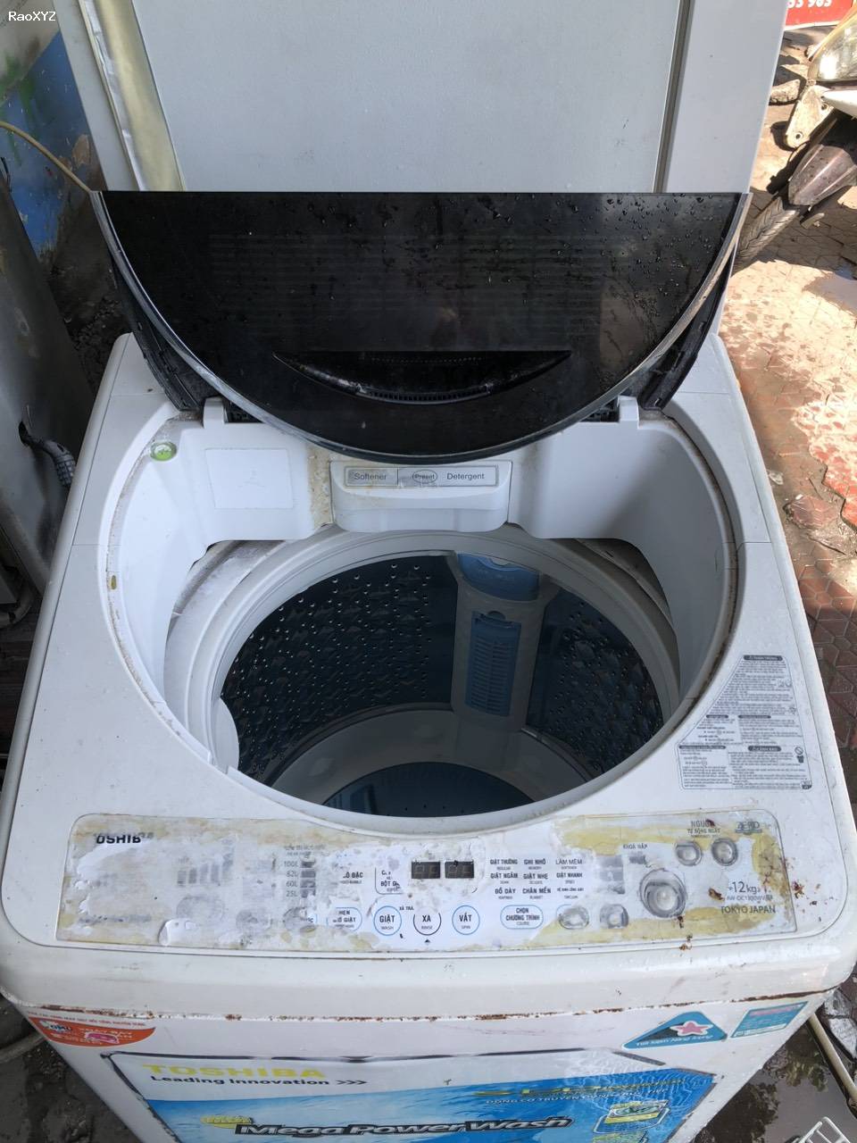 Máy giặt Toshiba 12kg inverter trục DD êm ái
