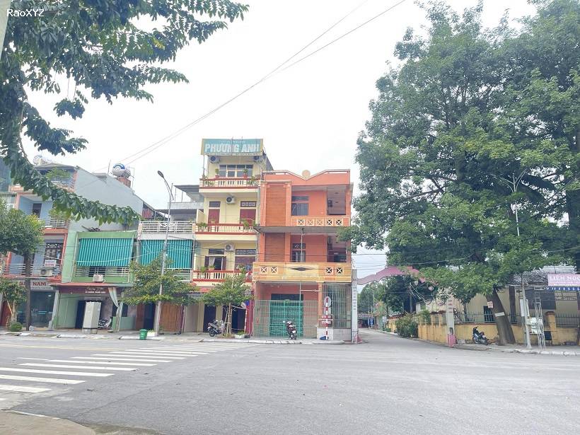 Bán nhà 3 tầng đầu ve ngay bãi A sầm sơn đường Thanh Niên thành phố Sầm Sơn, Thanh Hoá.