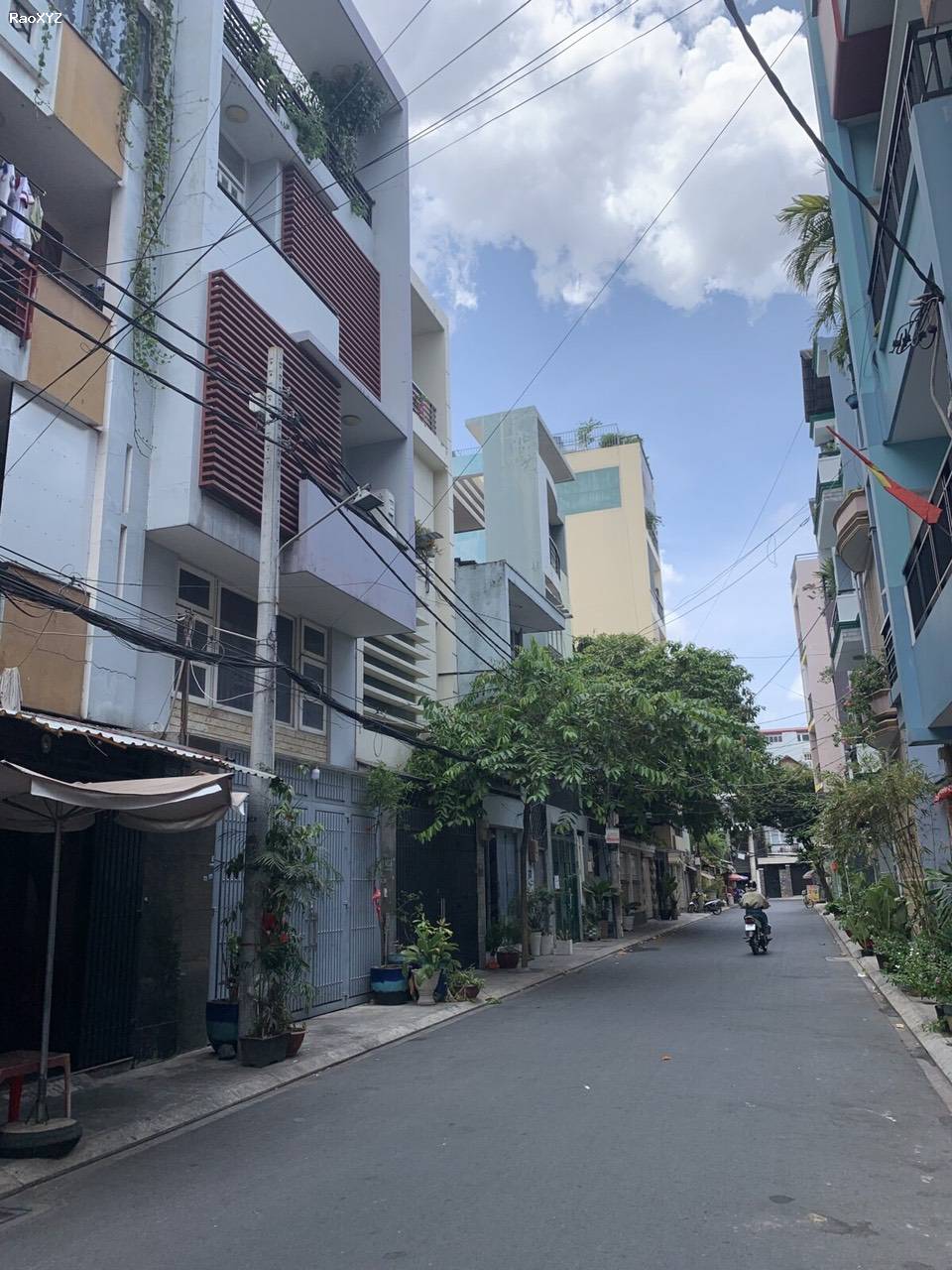 Nhà bán gấp 5x16m 3 lầu Mặt tiền đường 8m Lê Thúc Hoạch quận Tân Phú chỉ 9.6 tỷ