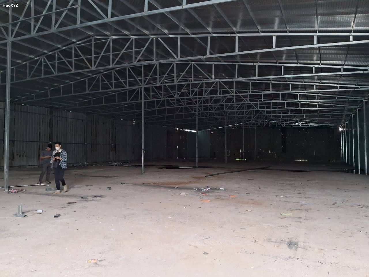 Cho thuê kho xưởng tại Nguyễn Xiển , Thanh Xuân , Hà Nội. Diện tích gần 2000m2 , xưởng cao 7m