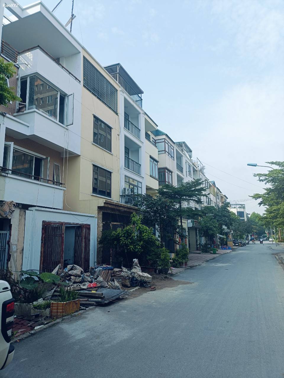 Bán nhà liền kề 2  trong khu đô thị Tân Tây Đô, Hà Nội, khu dân trí cao, yên tĩnh, dòng tiền ổn định, có thể làm VP và KD