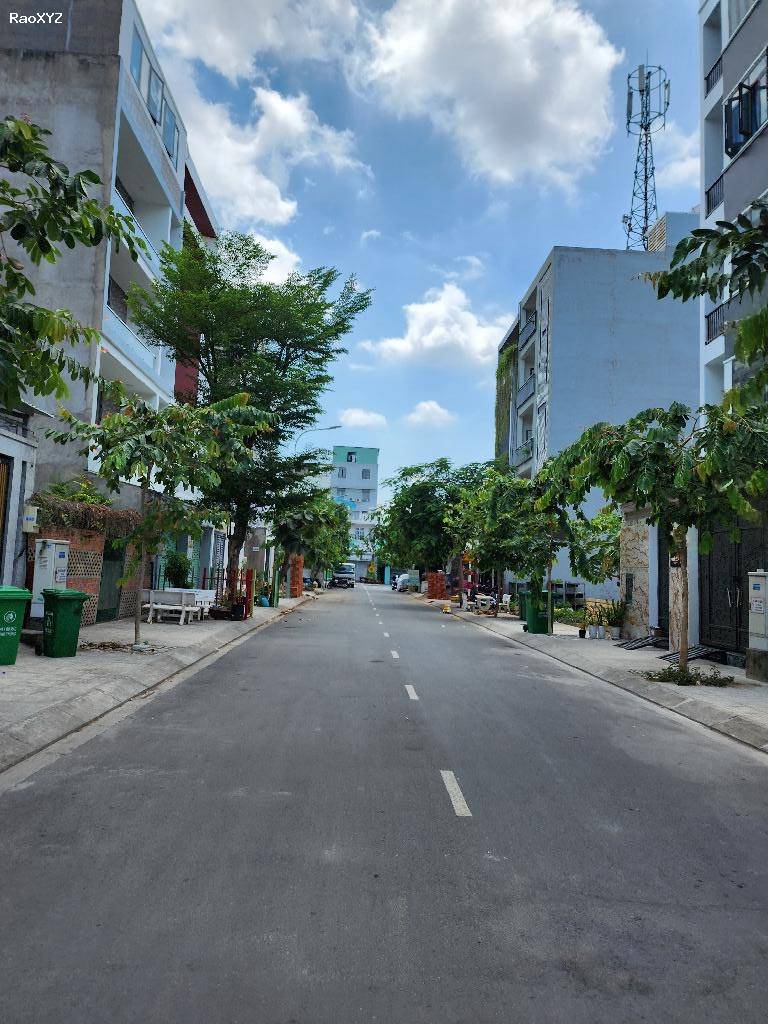 Cần Bán Siêu Biệt Thự Đẳng Cấp khu ven sông siêu VIP 250m2, 4T, Giga Mall Phạm Văn Đồng