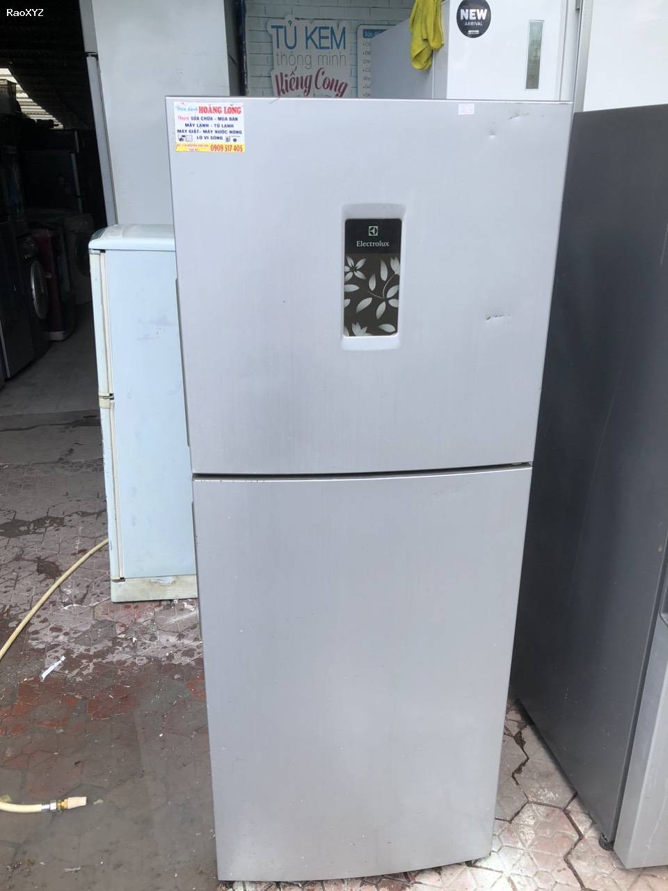 Tủ lạnh electrolux 211lit không bám tuyết