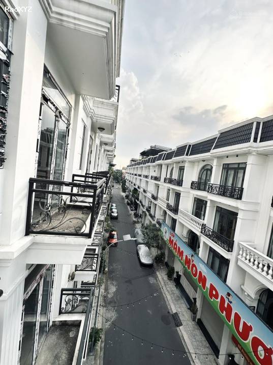 Chính chủ cần bán nhà Thoại Ngọc Hầu trung tâm quận Tân Phú Vị trí cực đẹp 72m2 Giá cực tốt