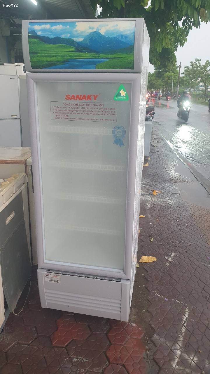 Tủ mát Sanaky 300lit lạnh tốt