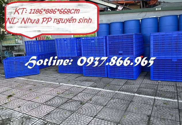 Sọt có 26bánh xe, sọt dài hơn 1m có bánh xe đẩy hàng hóa, sóng nhựa hở có bánh xe dưới đáy