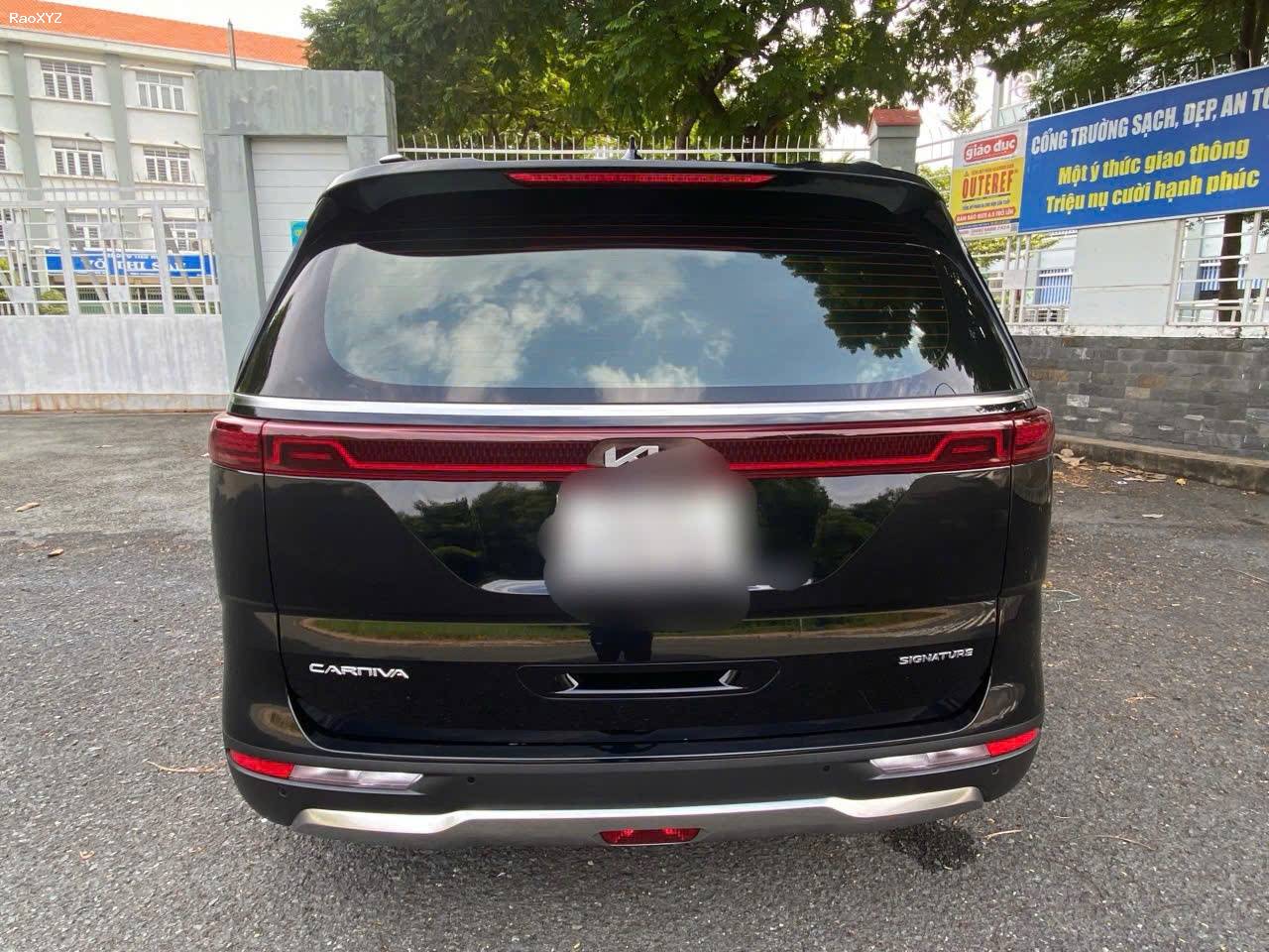 CHÍNH CHỦ CẦN BÁN XE KIA CARNIVAL BẢN SIGNATURE